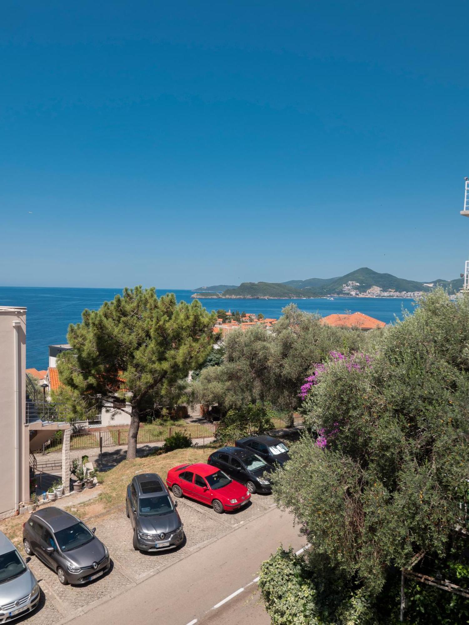 Apartments Marina Sveti Stefan Esterno foto